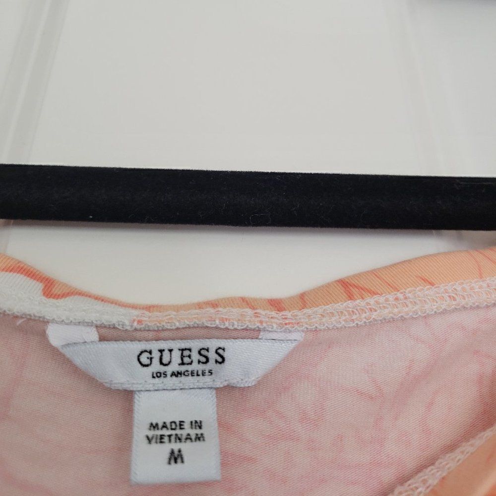 ‎Guess Blouse peach color size M - Picture 2 of 4